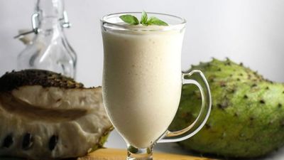 7 Manfaat Jus Sirsak untuk Kesehatan Tubuh yang Wajib Kamu Ketahui