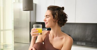 Bagaimana Minuman Sehat Bisa Bantu Jaga Fungsi Kognitif Seiring Usia