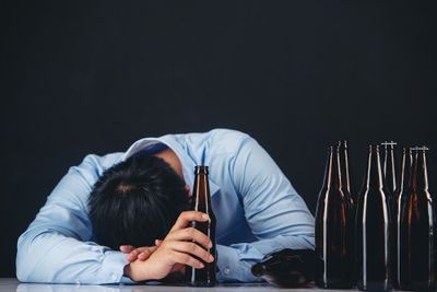 Bahaya Alkohol Buat Tubuh: Dari Hati Sampai Kesadaran Otak