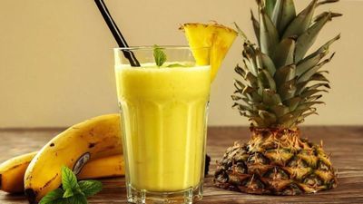 7 Manfaat Jus Nanas dan Pisang untuk Kesehatan dan Diet Sehat