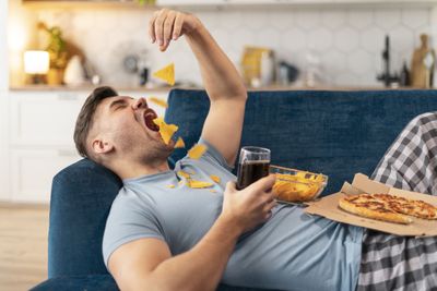 5 Kebiasaan Sehari-hari yang Bisa Memperpendek Umur Menurut Penelitian