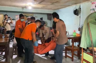 Polisi Periksa 3 Saksi Kasus Anak Bunuh Tukang Sate di Bekasi, Barbuk Pisau Berlumuran Darah Diamankan!