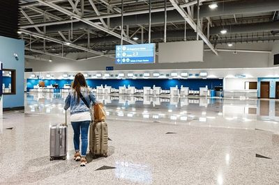 Kerap Bikin Onar di Ubud, Imigrasi Bali Deportasi Seorang WNA Asal Rusia