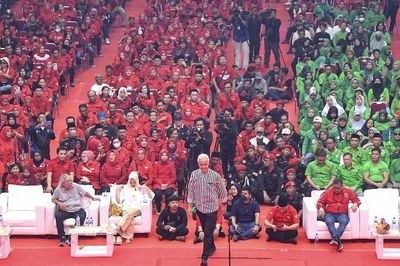 Survei: Elektabilitas Ganjar Meroket 34,1 Persen, Perlebar Jarak dengan Prabowo dan Anies