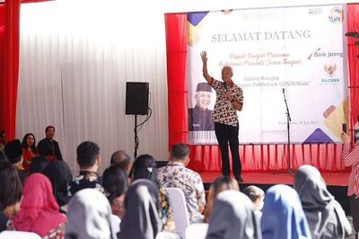 Ganjar Bantu Penyelenggaraan Pendidikan di Kampus Gusdurian