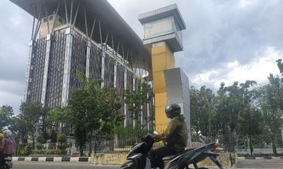 Miris! Tugu PON Riau Terbengkalai, Padahal Besinya Saja Habisnya Uang Rakyat Rp1 Miliar