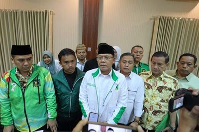 Tegaskan PPP Komitmen Usung Ganjar, Mardiono: Tak Ada Pikiran Keluar Koalisi
