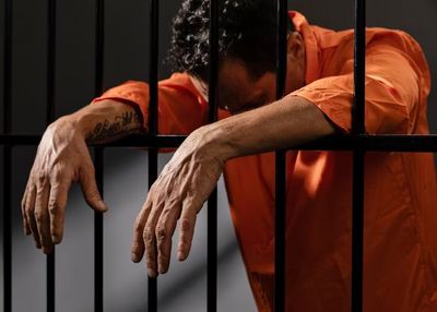 Buntut Belasan Tahanan Kabur, 4 Anggota Polsek Tanah Abang Disanksi Penahanan