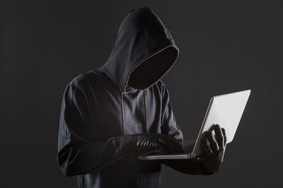 Polisi Sebut Kerugian Korban Penipuan bak Film Tinder Swindler Capai Ratusan Juta