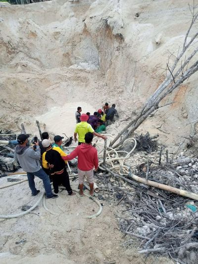 Fakta-fakta Miris Satu Penambang Emas Ilegal di Riau Tewas Tertimbun Longsor