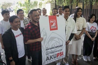Sekjen PDIP Hasto dan Gibran Bicara Soal Kaesang Gabung PSI