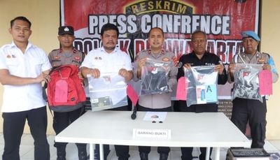 Duo Remaja Sukses Bobol Konter HP di Cilegon, Puluhan Ponsel Raib Digondol