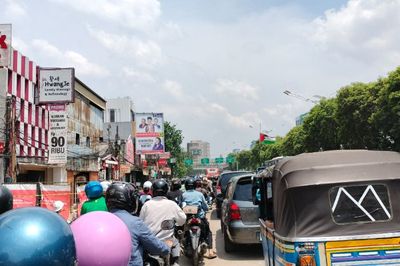 Ada Pendaftaran Capres di KPU, Sejumlah Jalan di Jakarta Macet Parah