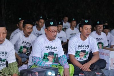 Ganjar-Mahfud Dapat Dukungan Kiai Kampung Mojokerto di Acara Kiai Muda Jatim