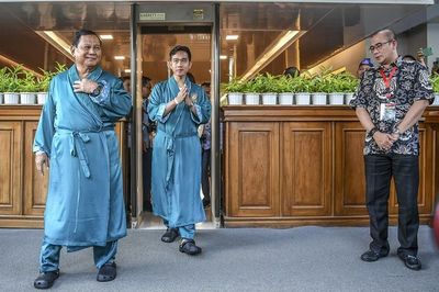 Usai Jalani Tes Kesehatan, Prabowo Ngaku Sempat Waswas Takut Disuntik: Lebih Baik Terjun 10 Kali!
