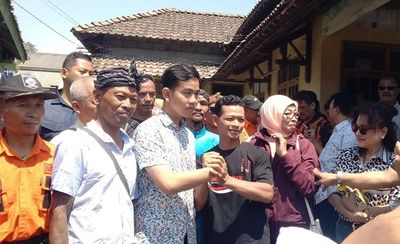 Mulai Blusukan sebagai Bacawapres di Boyolali, Gibran Dikerumuni Warga