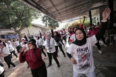 Emak-Emak di Tegal Ikut Dukung Ganjar-Mahfud di Acara Relawan Pena Mas Ganjar: Pemimpin Impian!