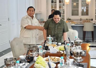 Dijamu Makan Siang, Prabowo Puji Erick Thohir Pekerja Keras dan Bertangan Dingin: yang Dipegang Jadi Bagus!