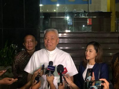Diperiksa 12 Jam dan Dicecar Belasan Pertanyaan soal Pemerasan SYL, Ini yang Dijelaskan Alex Tirta