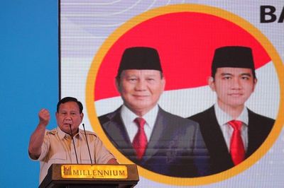 Survei Charta Politika: Elektabilitas Prabowo Subianto Turun, Selisih 3,6 Persen dengan Pasangan Ganjar-Mahfud