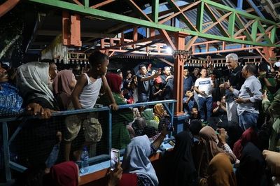 Ganjar Datang dan Menginap di Keluarga Asahan, Warga Antusias hingga Rela Kehujanan