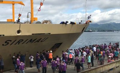 Kapal Sirimau Milik Pelni Tabrak Dermaga Yos Sudarso Ambon, Dermaga Hancur Kapal Bocor