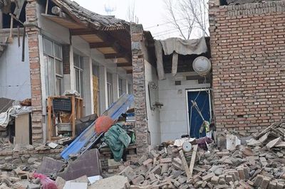 China Dilanda Gempa 6,2 Magnetudo, 118 Orang Tewas