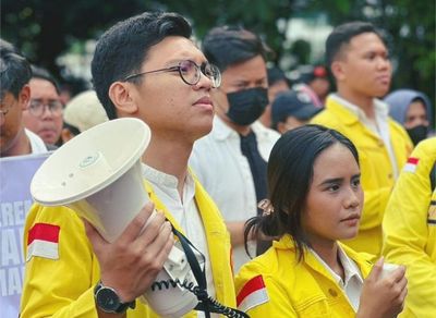 Diduga Lakukan Kekerasan Seksual, Akun Medsos Melki Sedek Huang Banjir Komentar Sesama Jenis