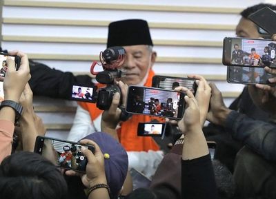 KPK Geledah Rumah Ajudan Gubernur Maluku Utara, Apa yang Ditemukan?