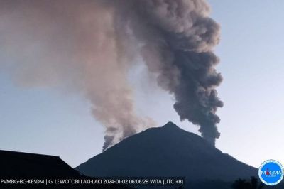 Gunung Lewotobi Laki-laki di Flores Timur Kembali Erupsi, Warga Diminta Siaga dan Mengungsi