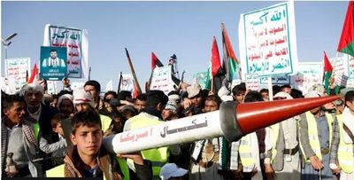 Rudal Houthi Menghantam Kapal Kontainer Milik Amerika Serikat di Teluk Aden