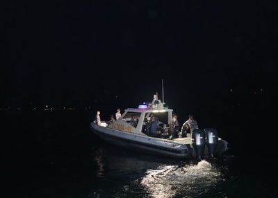 Warga Desa Poka Ambon Hilang Usai Perahu Terbalik saat Mancing di Perairan Jembatan Merah Putih