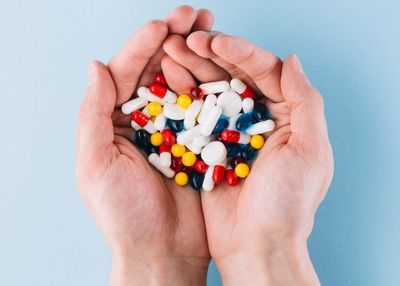 Polisi Grebek Sebuah Toko di Bekasi karena Jual Obat Terlarang, Ratusan Butir Pil Eksimer dan Tramadol Disita