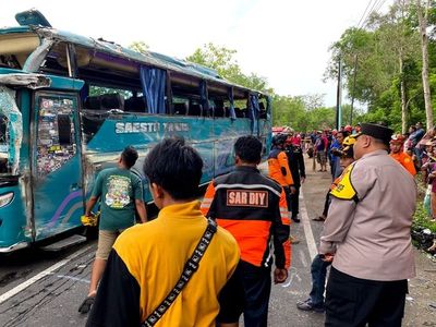 Kecelakaan Tunggal Bus di Bukit Bego Bantul, 1 Orang Meninggal Dunia