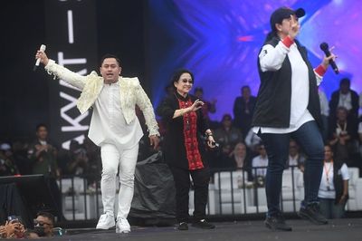 Megawati Soekarnoputri Duet Memukau dengan Nassar di Hajatan Rakyat Semarang