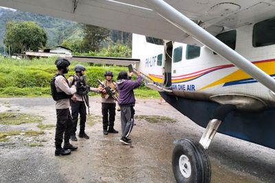 2 Hari Pasca Pencoblosan, Pesawat di Puncak Papua Ditembak OTK