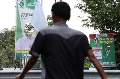 Perolehan Suara Minim, Caleg di Banyuwangi Bongkar Bantuan Paving Block untuk Perbaikan Jalan