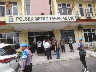 16 Orang Tahanan Polsek Tanah Abang Melarikan Diri, Dua di Tangkap
