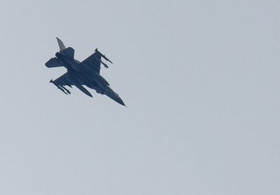 Sasar Hizbullah, Jet Tempur Israel Bombardir Lebanon Timur
