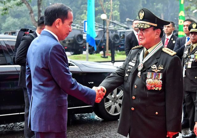Momen Prabowo Dianugerahi Pangkat Jenderal TNI Kehormatan oleh Presiden Jokowi