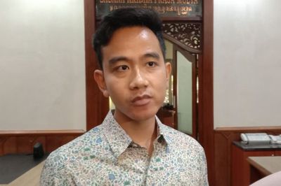 Tetap Ngantor Jelang Pengumuman Hasil Pilpres, Gibran: Kegiatan Biasa di Balai Kota