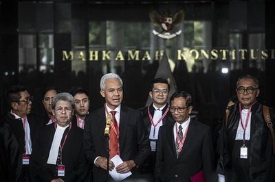 Putuskan Ajukan PHPU Pilpres 2024 ke MK, Ganjar Pranowo: Kami Ingin Selamatkan Demokrasi Indonesia!