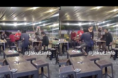 Viral Aksi Mobil Hajar Tempat Makan Pinggir Jalan di Jakpus, Pelakunya Langsung Kabur