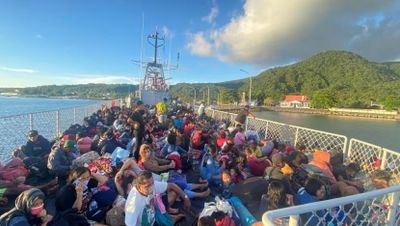 4 Fakta Pemindahan Ratusan Penduduk yang Terdampak Letusan Gunung Ruang ke Pulau Terdekat
