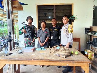 Bawa Amunisi Ilegal, Wanita WN Papua Nugini Diamankan di Batas Negara RI