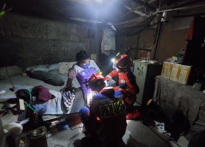 Pria di Bekasi Iseng Pasang Cincin di Kemaluan hingga Tak Bisa Dilepas, Ujungnya Minta Tolong Damkar