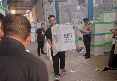 Logistik Kotak Surat Suara Sengketa DPR RI Dapil Jatim IV Berangkat ke Polda Jatim