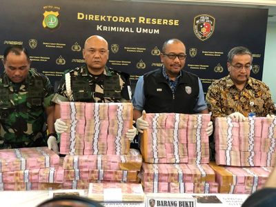 Sindikat Pembuat Uang Palsu Rp 22 M Baru Pertama Kali Beraksi, Dapet Orderan Dari Seseorang