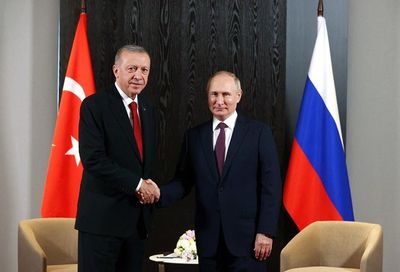 Erdogan Ingin Jadi Mediator Perang Ukraina-Rusia, Kremlin: Itu Tak Mungkin