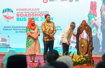 Jadi Tempat Roadshow Bus KPK, Mbak Ita Tegaskan Pemberantasan Korupsi Tanggung Jawab Seluruh Masyarakat